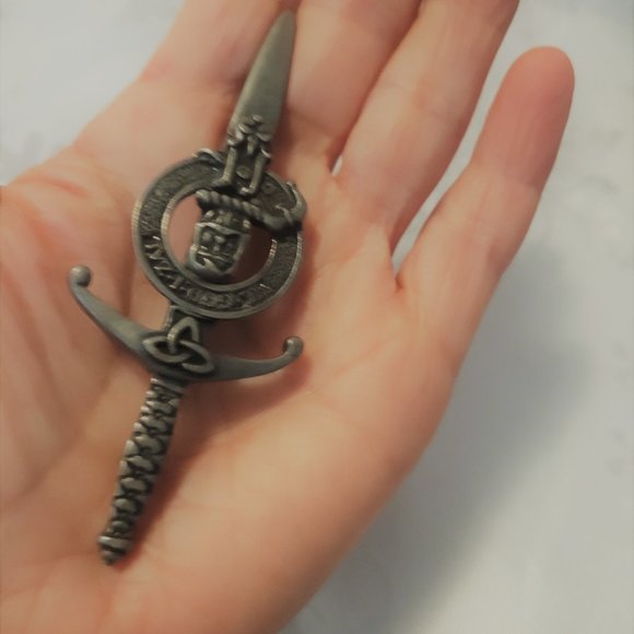 Kilt Pin - Picture 2 of 2